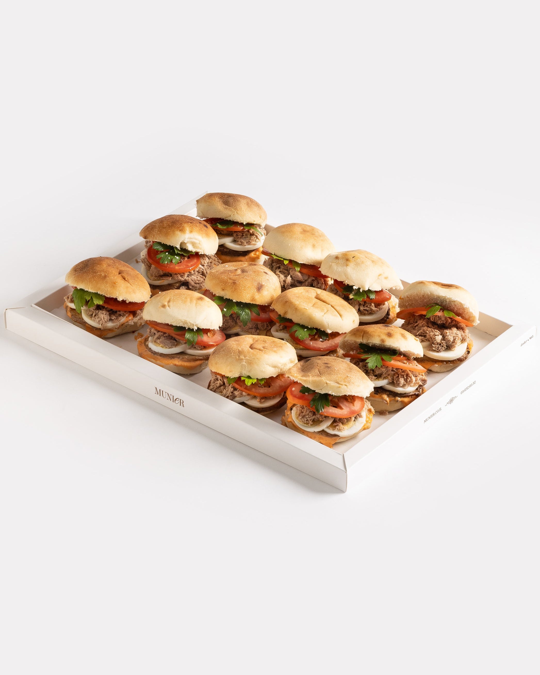 מגש כריכי מיני פרנה טונה "פועלים" 12 יחידות