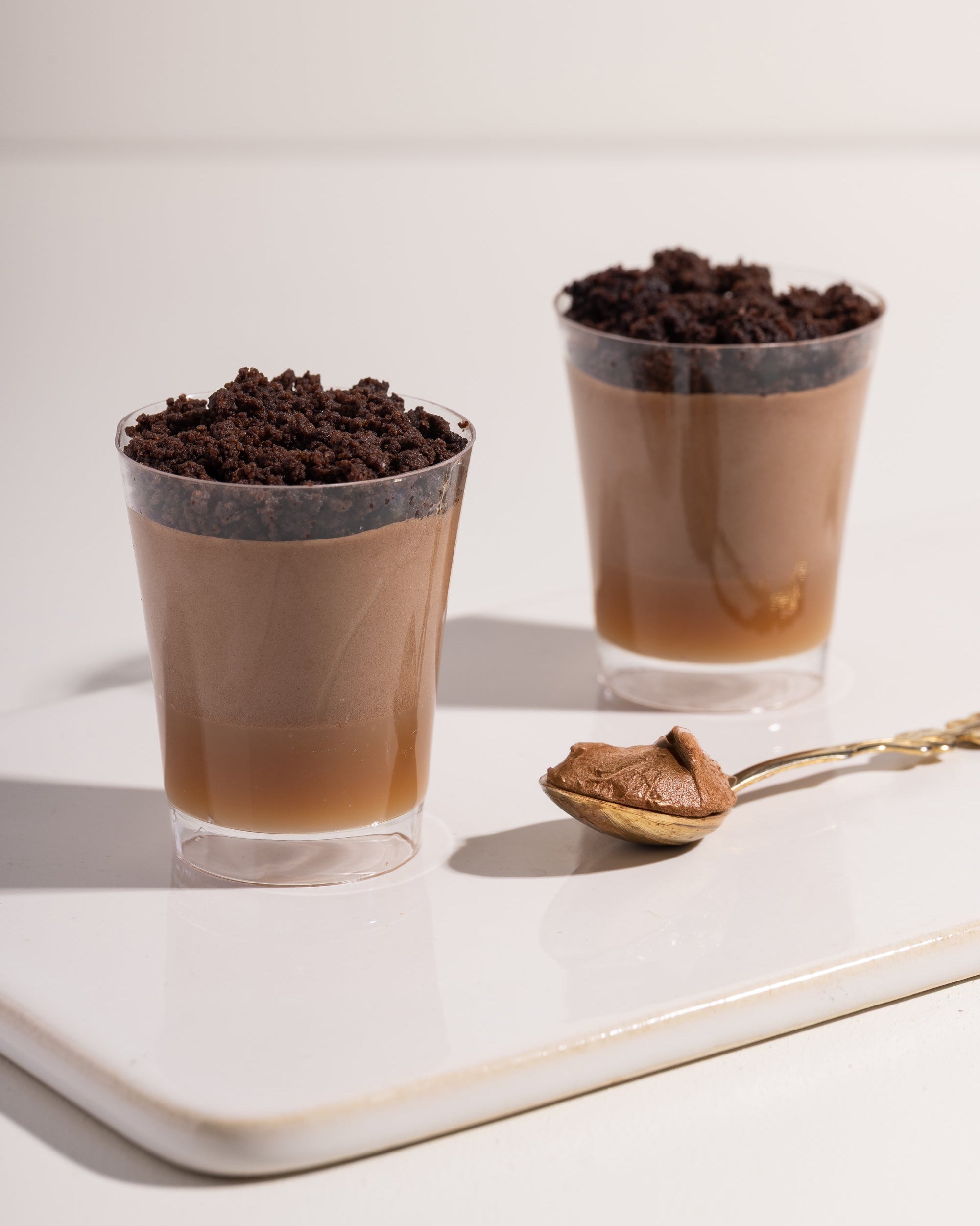 מגש כוסיות מוס שוקולד 12 יחידות