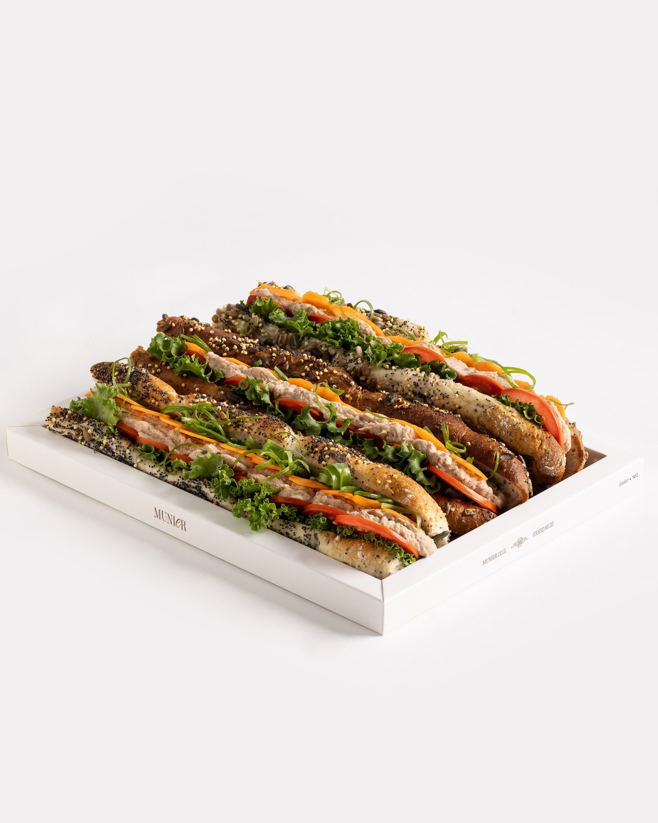 מגש כריכי סלט טונה ללא קמח חיטה 12 יחידות