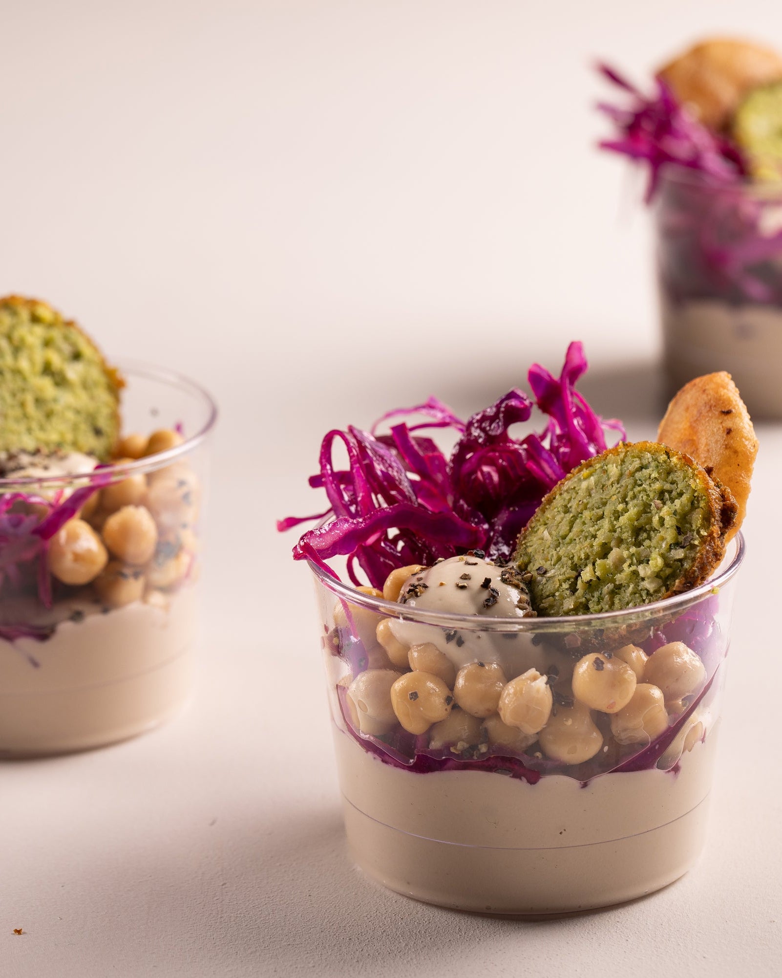 מגש כוסיות טאפאס פלאפל 13 יחידות