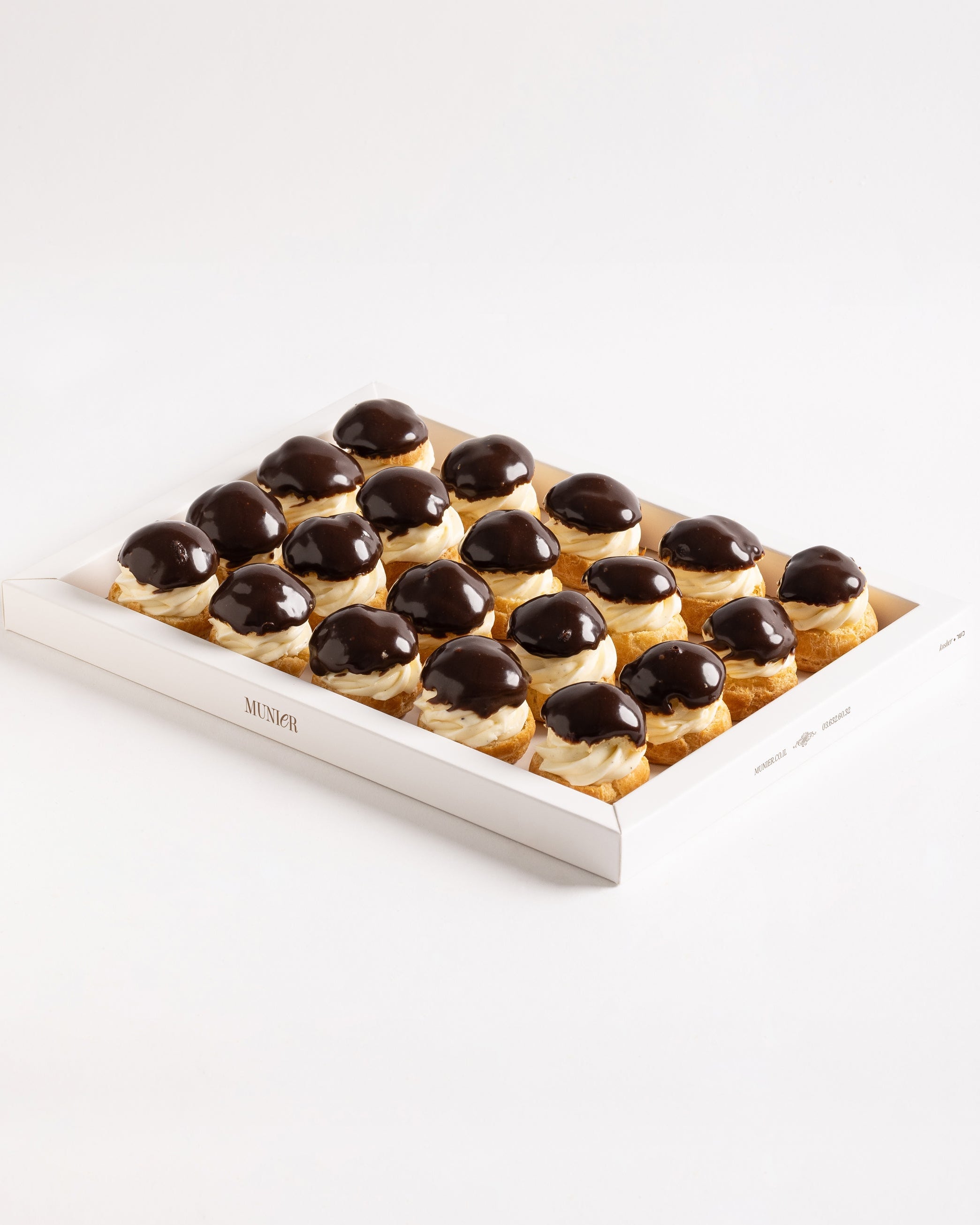 מגש פרופיטרול שוקולד 20 יחידות