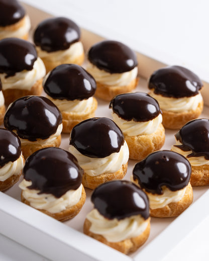 מגש פרופיטרול שוקולד 20 יחידות