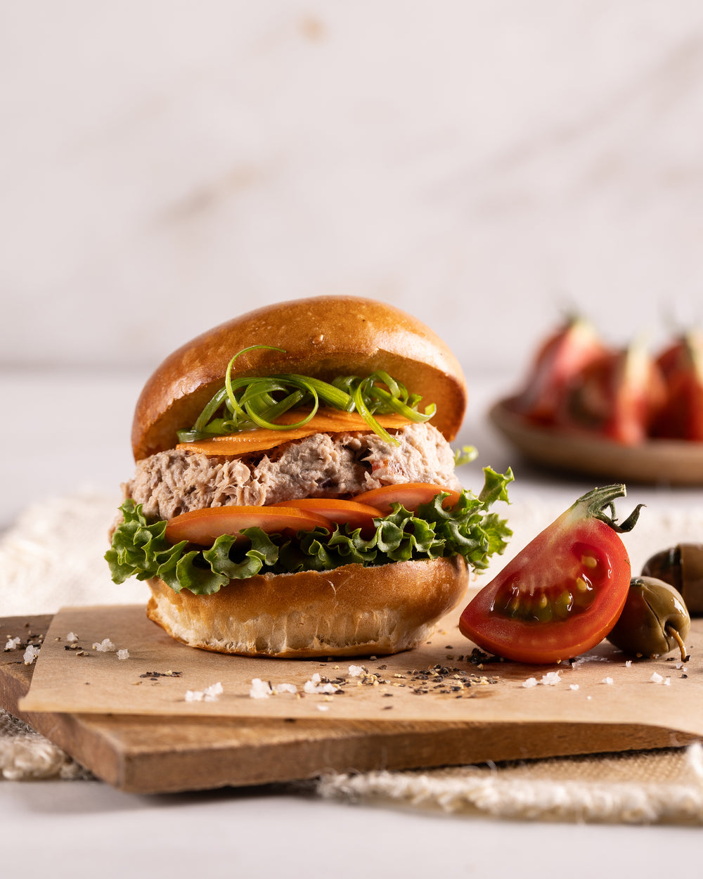 מגש כריכי ביס סלט טונה 9 יחידות