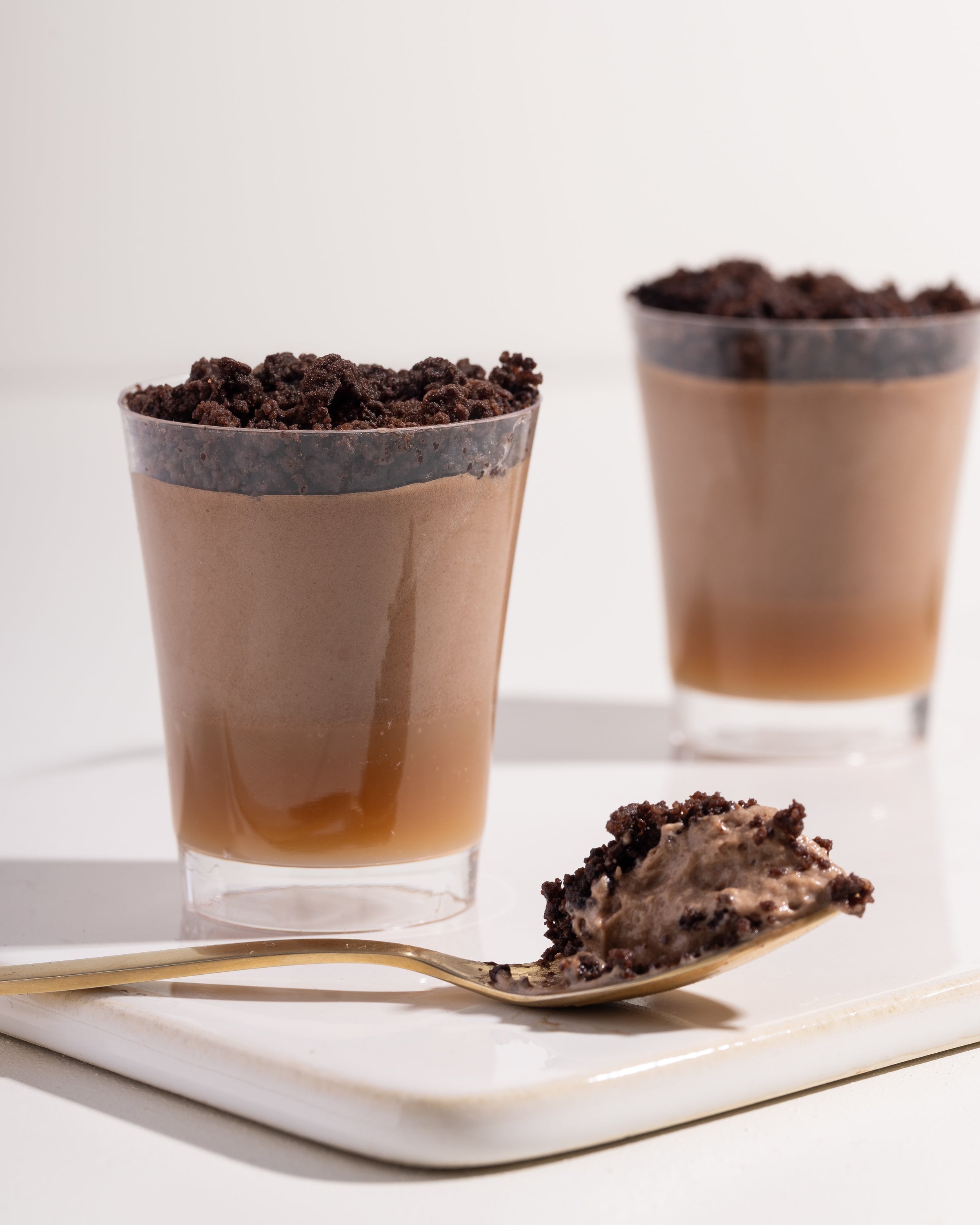 מגש כוסיות מוס שוקולד 12 יחידות