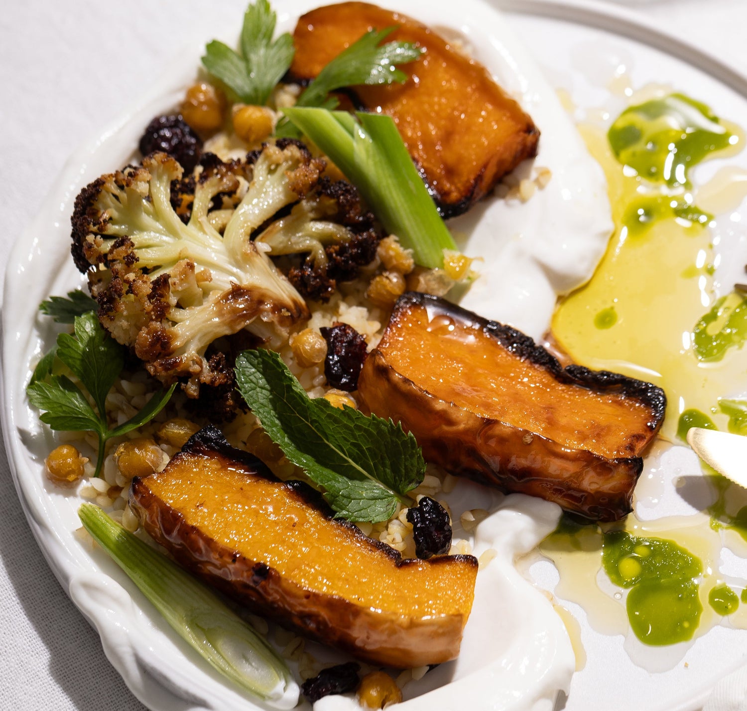 מגש כוסיות סלט פריקי בטטה וכרובית 13 יחידות