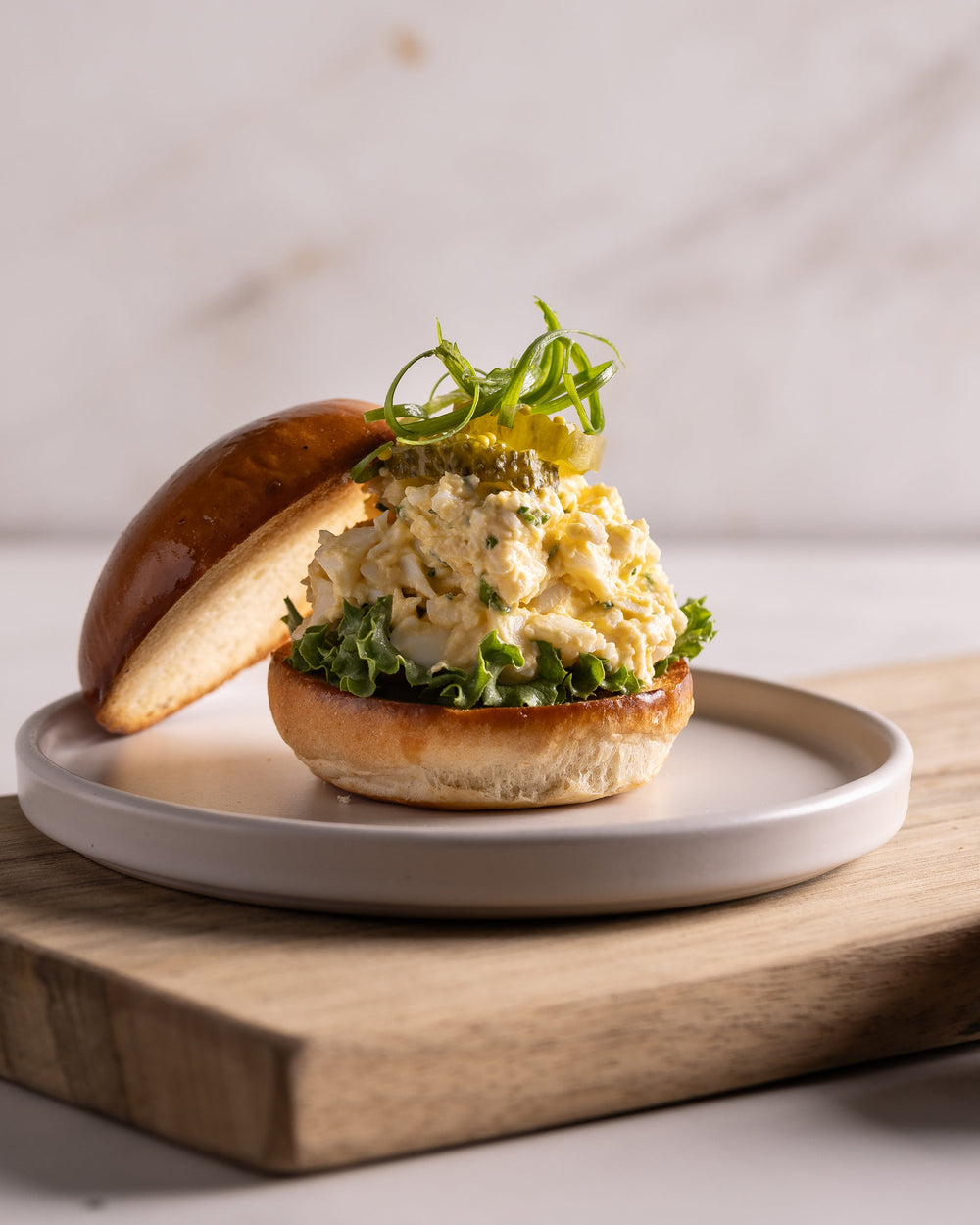 מגש כריכי ביס סלט ביצים 9 יחידות